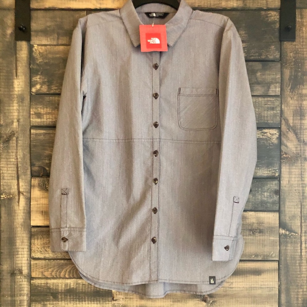 Woman’s North Face button up shirt